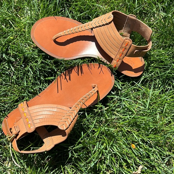 Coach | India Gladiator Sandals Sz 8 Q1888 NWOT - Picture 4 of 11